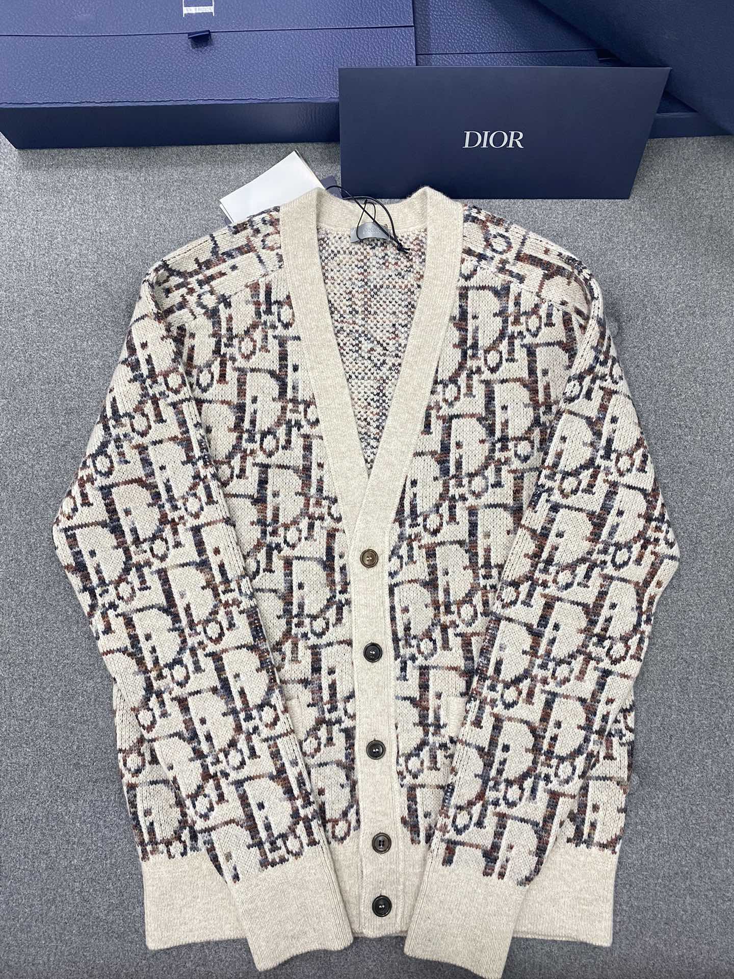 56ca4540618bf96619722d693d9cc515_1709792823_0323.jpg 56ca4540618bf96619722d693d9cc515_1709792823_0323.jpg