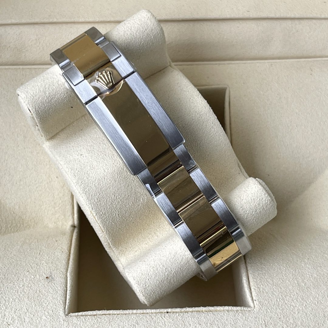 78e2ee34275f05052fb2eb412166c409_1711594669_0515.jpg 78e2ee34275f05052fb2eb412166c409_1711594669_0515.jpg