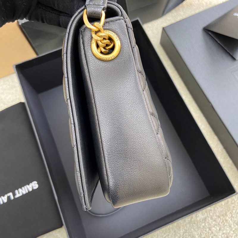 0298562e71f0476070b65c96086ed061_1718536119_3947.jpg 0298562e71f0476070b65c96086ed061_1718536119_3947.jpg