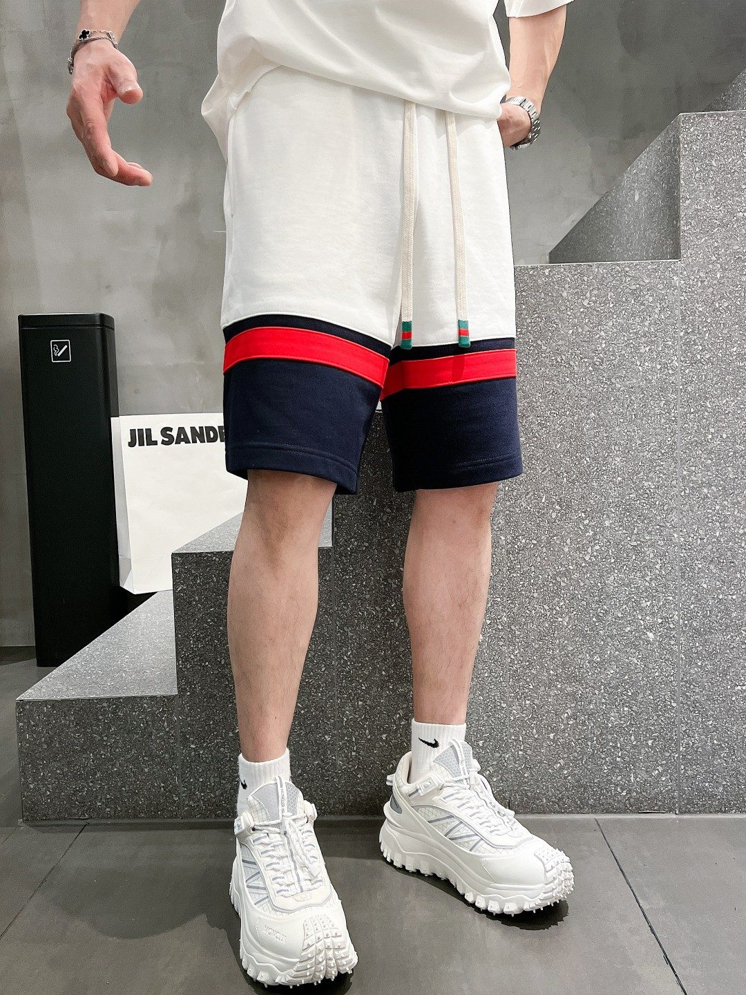 ffaefae07b9188d0ff5631bf2c7d5520_1717726576_5383.jpg ffaefae07b9188d0ff5631bf2c7d5520_1717726576_5383.jpg