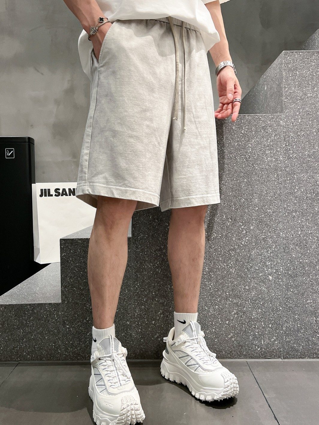 ffaefae07b9188d0ff5631bf2c7d5520_1717726730_1222.jpg ffaefae07b9188d0ff5631bf2c7d5520_1717726730_1222.jpg