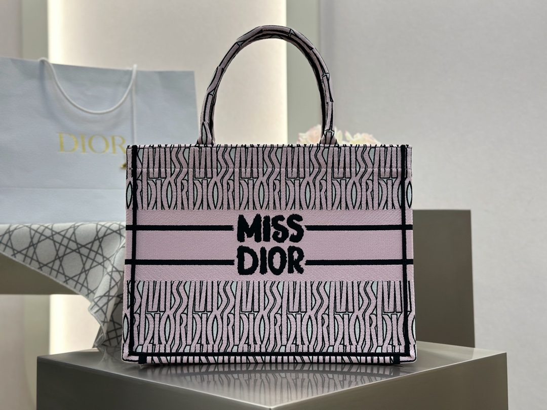 03a89ac0529a91454da83ff0405c2369_1722576825_1236.jpg 03a89ac0529a91454da83ff0405c2369_1722576825_1236.jpg