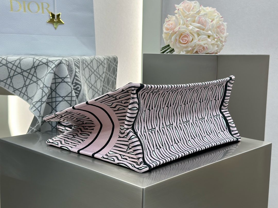 03a89ac0529a91454da83ff0405c2369_1722576825_9959.jpg 03a89ac0529a91454da83ff0405c2369_1722576825_9959.jpg