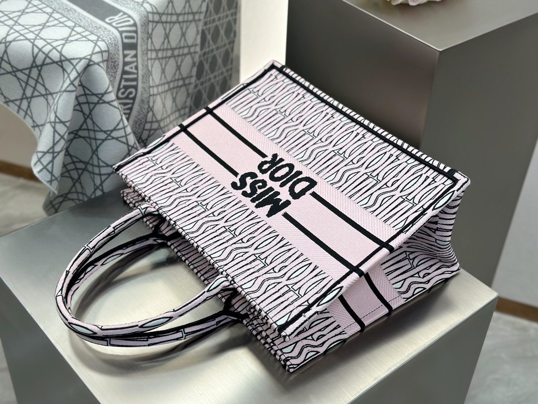 03a89ac0529a91454da83ff0405c2369_1722576827_8721.jpg 03a89ac0529a91454da83ff0405c2369_1722576827_8721.jpg