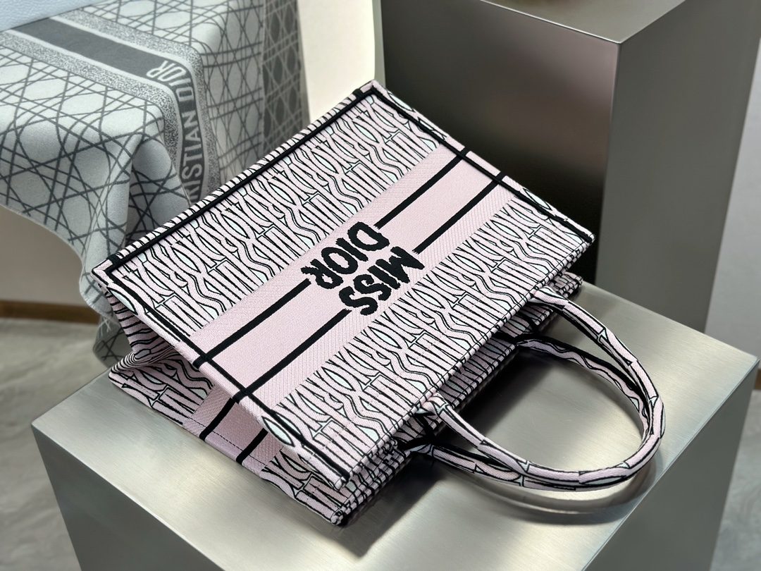 03a89ac0529a91454da83ff0405c2369_1722576829_901.jpg 03a89ac0529a91454da83ff0405c2369_1722576829_901.jpg