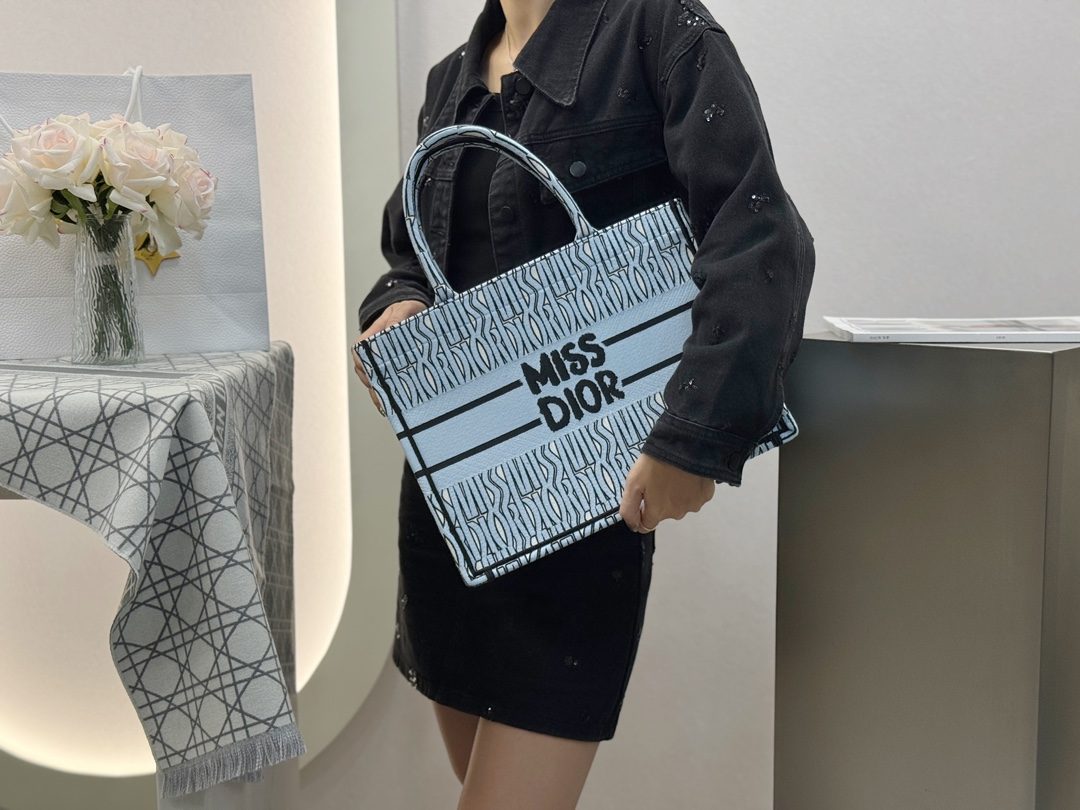 03a89ac0529a91454da83ff0405c2369_1722576906_3925.jpg 03a89ac0529a91454da83ff0405c2369_1722576906_3925.jpg