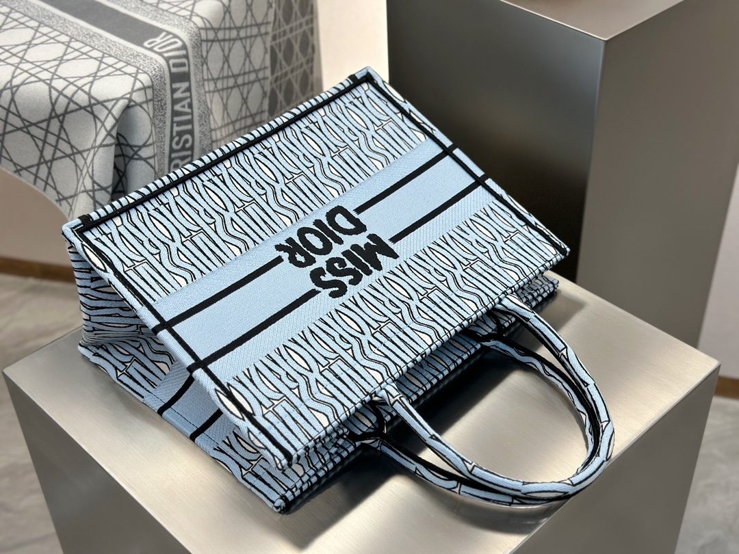 03a89ac0529a91454da83ff0405c2369_1722576917_2918.jpg 03a89ac0529a91454da83ff0405c2369_1722576917_2918.jpg