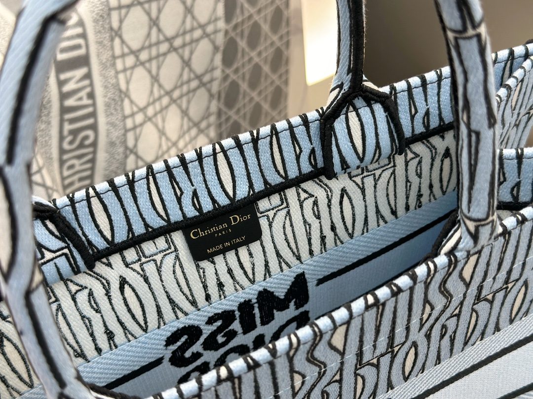 03a89ac0529a91454da83ff0405c2369_1722576918_6939.jpg 03a89ac0529a91454da83ff0405c2369_1722576918_6939.jpg