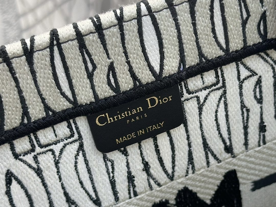 03a89ac0529a91454da83ff0405c2369_1722577031_5701.jpg 03a89ac0529a91454da83ff0405c2369_1722577031_5701.jpg