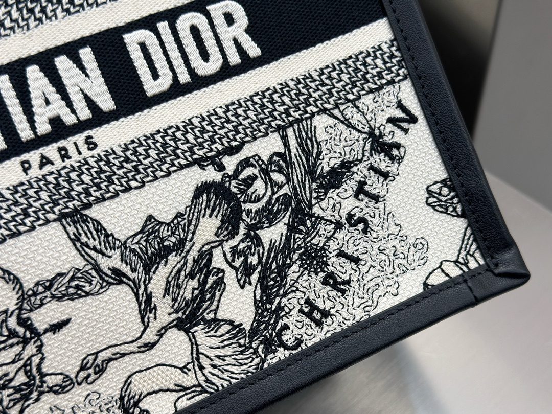 660dbc1c8566fad31d309448d49c0315_1723168244_8415.jpg 660dbc1c8566fad31d309448d49c0315_1723168244_8415.jpg