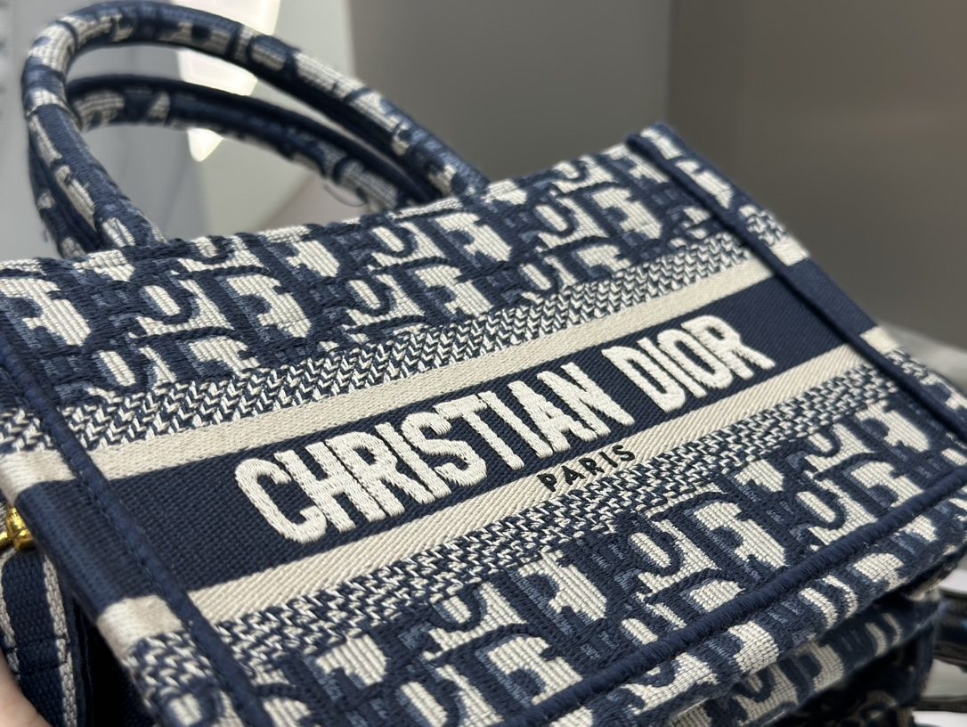 660dbc1c8566fad31d309448d49c0315_1723168393_0417.jpg 660dbc1c8566fad31d309448d49c0315_1723168393_0417.jpg