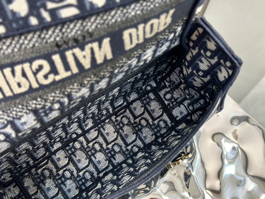 2001a8128632bf22df27c65d4dca71ec_1725376960_97.jpg 2001a8128632bf22df27c65d4dca71ec_1725376960_97_1725377043.jpg