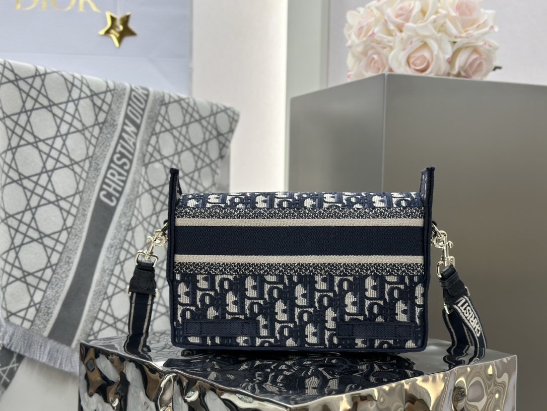 2001a8128632bf22df27c65d4dca71ec_1725376963_893.jpg 2001a8128632bf22df27c65d4dca71ec_1725376963_893_1725377043.jpg