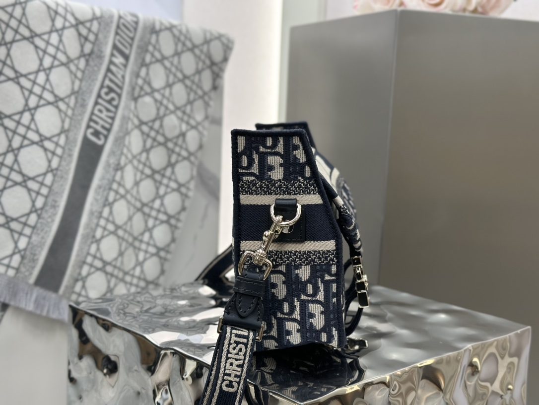 2001a8128632bf22df27c65d4dca71ec_1725376966_904.jpg 2001a8128632bf22df27c65d4dca71ec_1725376966_904.jpg