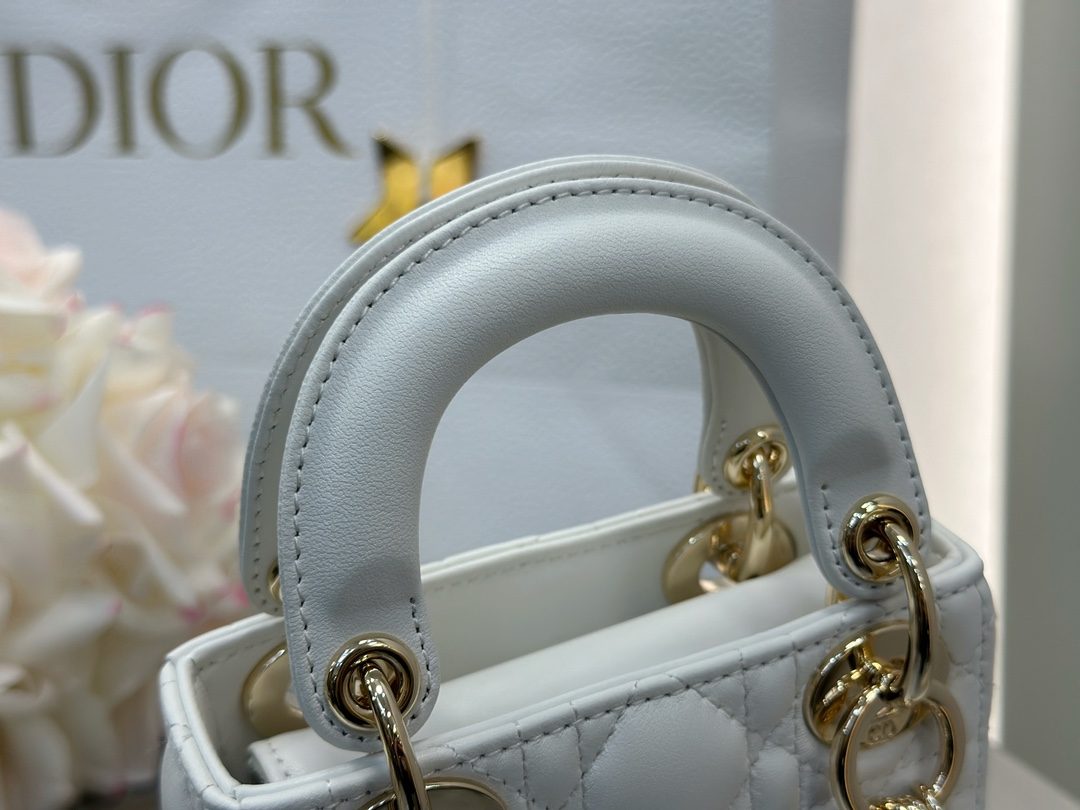 2001a8128632bf22df27c65d4dca71ec_1725377365_9652.jpg 2001a8128632bf22df27c65d4dca71ec_1725377365_9652.jpg