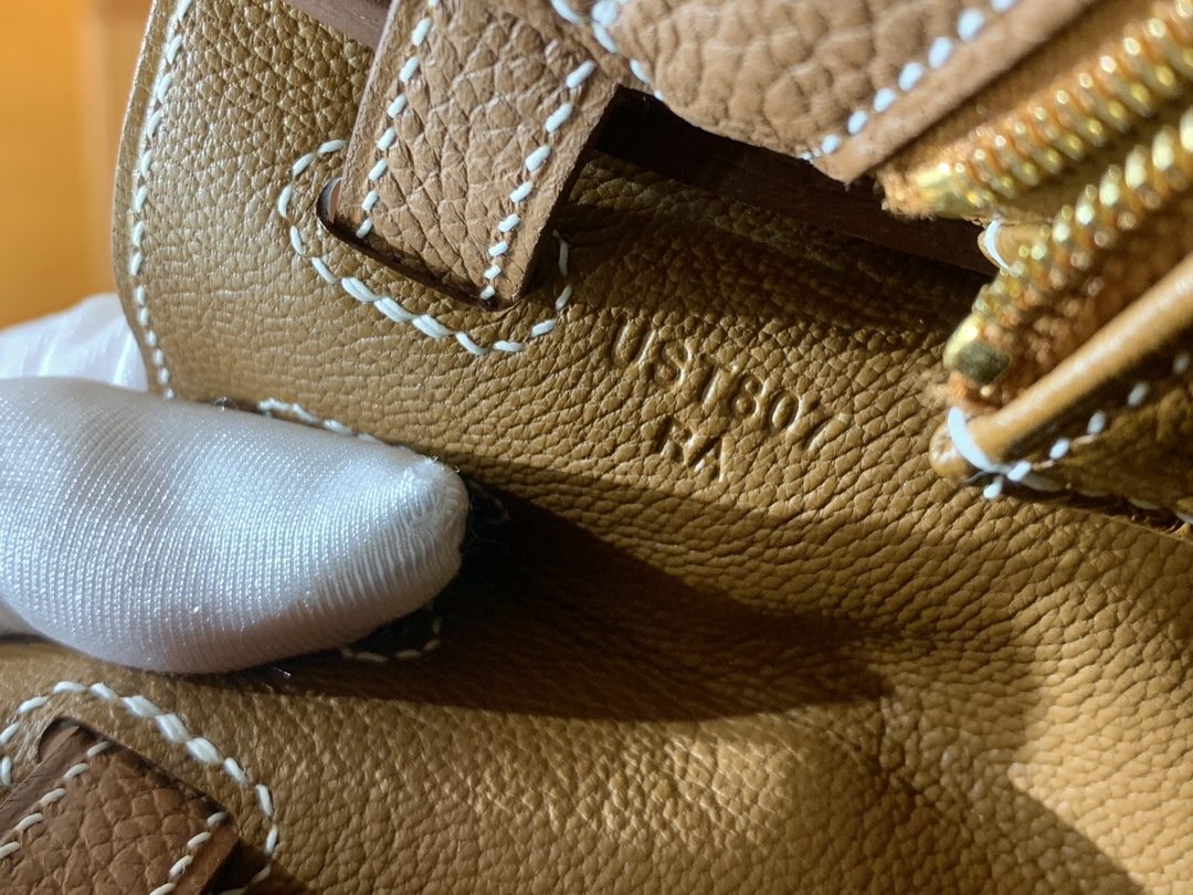 0bc98fe396b5be183f64890cc900841a_1733710575_7189.jpg 0bc98fe396b5be183f64890cc900841a_1733710575_7189.jpg