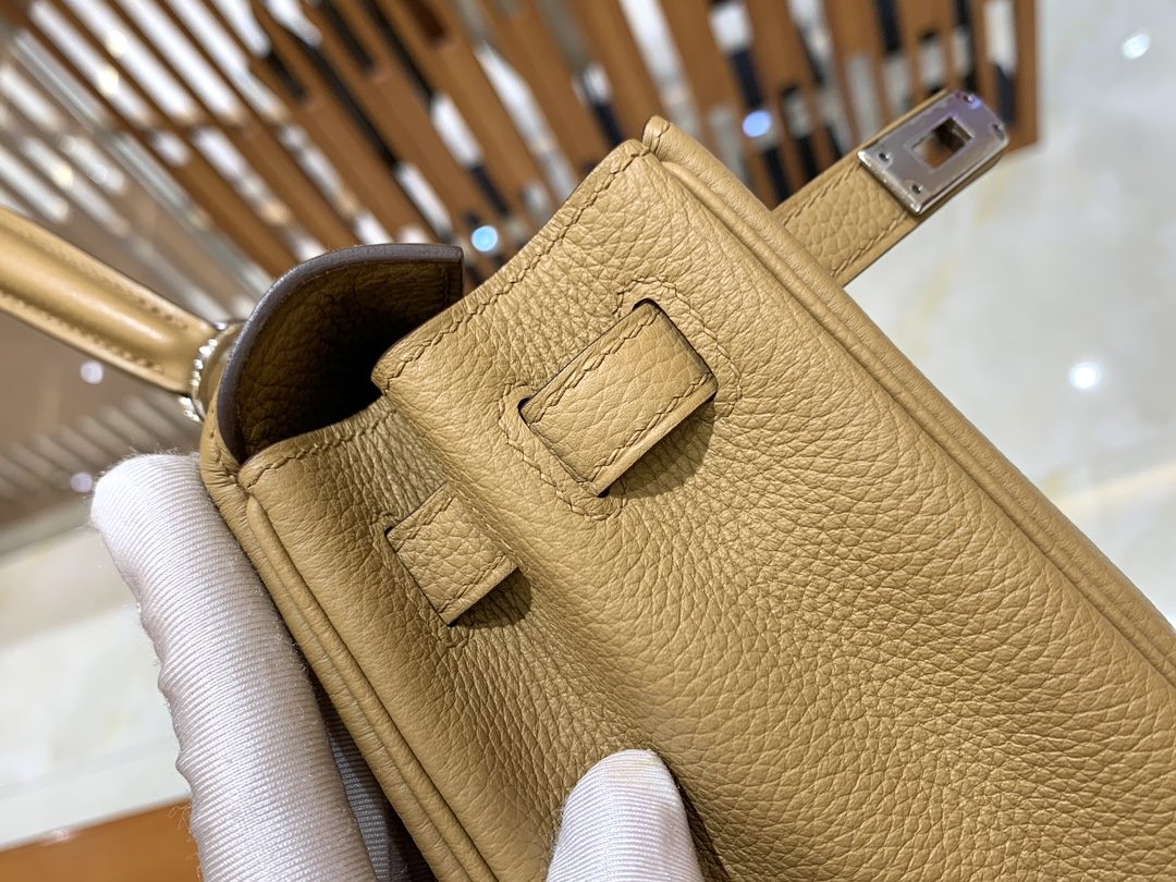 0bc98fe396b5be183f64890cc900841a_1733710910_9041.jpg 0bc98fe396b5be183f64890cc900841a_1733710910_9041.jpg