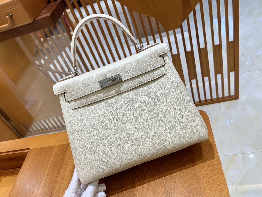 f7ca53be3cb95a54711d9d1e9c6687de_1735277501_1569.jpg f7ca53be3cb95a54711d9d1e9c6687de_1735277501_1569.jpg