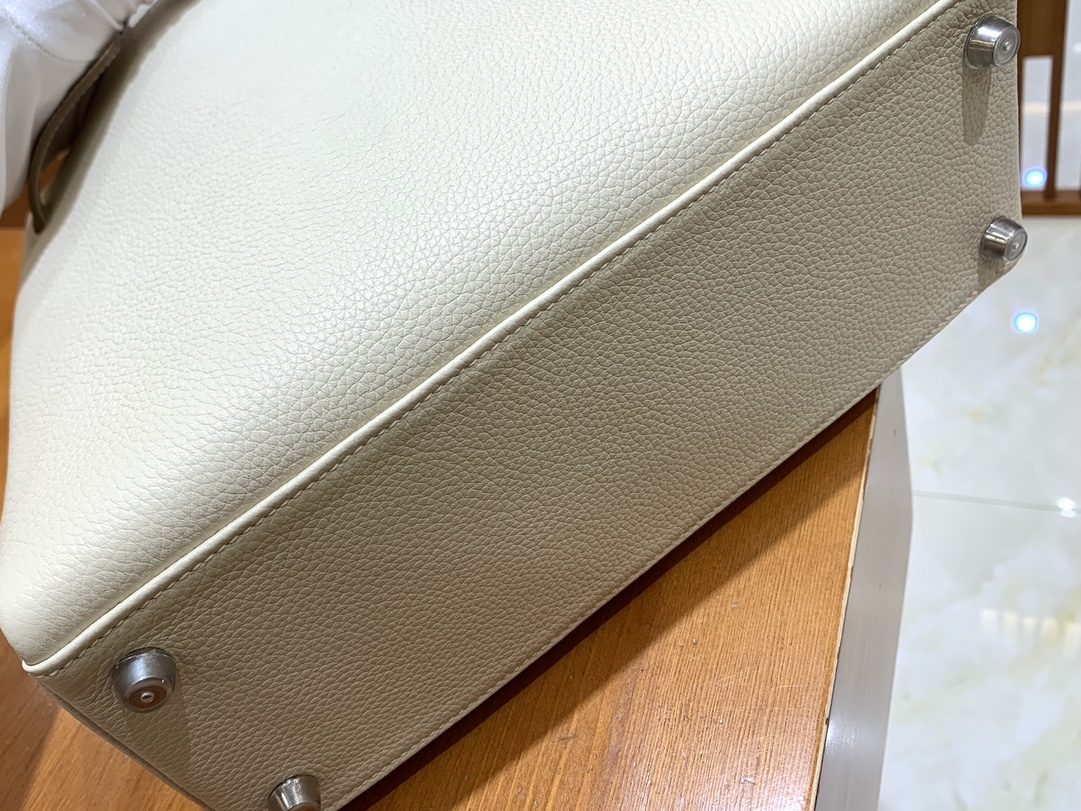 f7ca53be3cb95a54711d9d1e9c6687de_1735277521_6675.jpg f7ca53be3cb95a54711d9d1e9c6687de_1735277521_6675.jpg