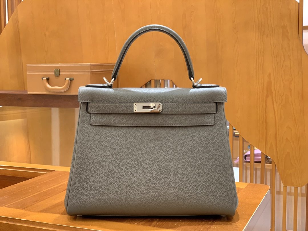 f7ca53be3cb95a54711d9d1e9c6687de_1735278105_8937.jpg f7ca53be3cb95a54711d9d1e9c6687de_1735278105_8937.jpg