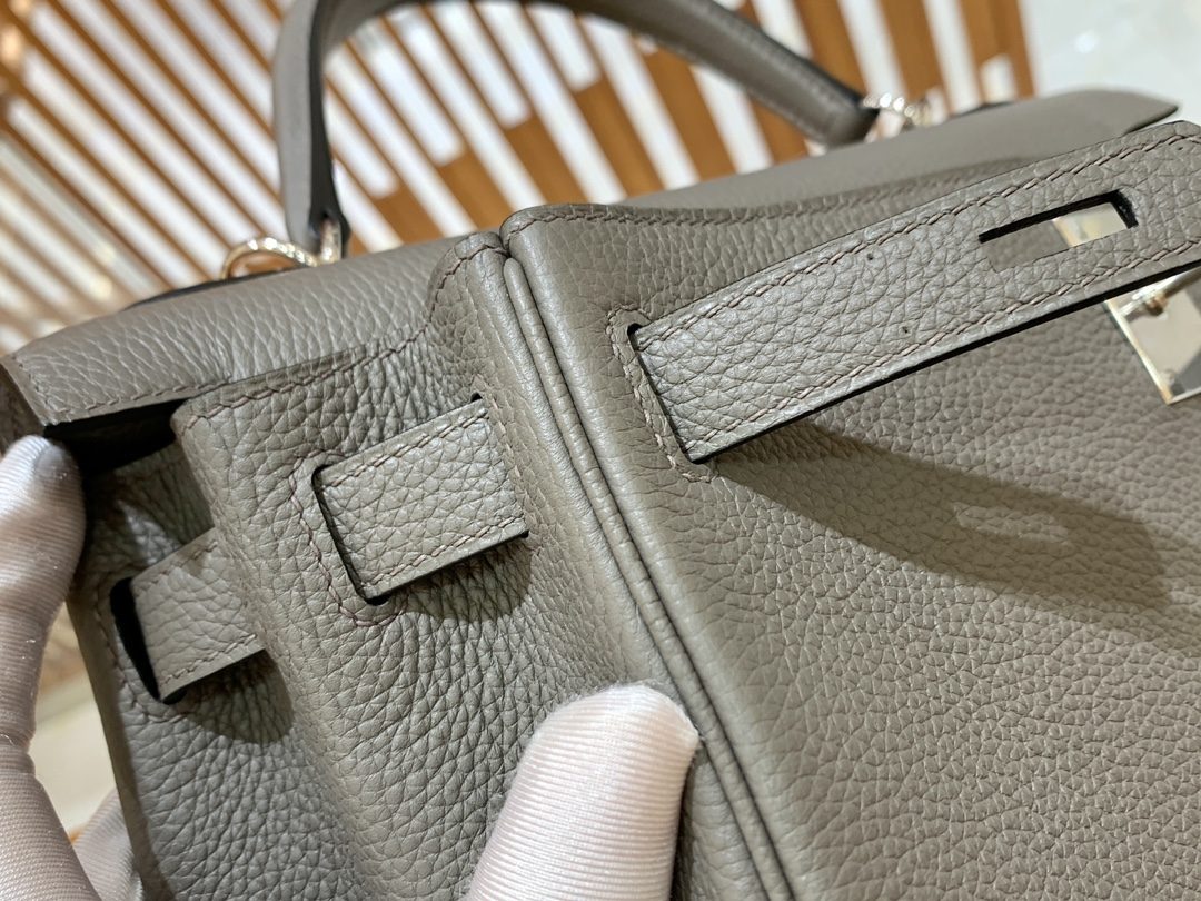 f7ca53be3cb95a54711d9d1e9c6687de_1735278108_7185.jpg f7ca53be3cb95a54711d9d1e9c6687de_1735278108_7185.jpg