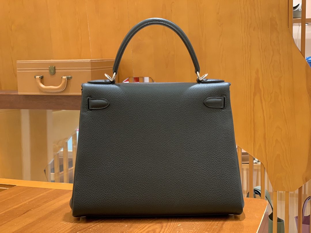 f7ca53be3cb95a54711d9d1e9c6687de_1735278895_687.jpg f7ca53be3cb95a54711d9d1e9c6687de_1735278895_687.jpg