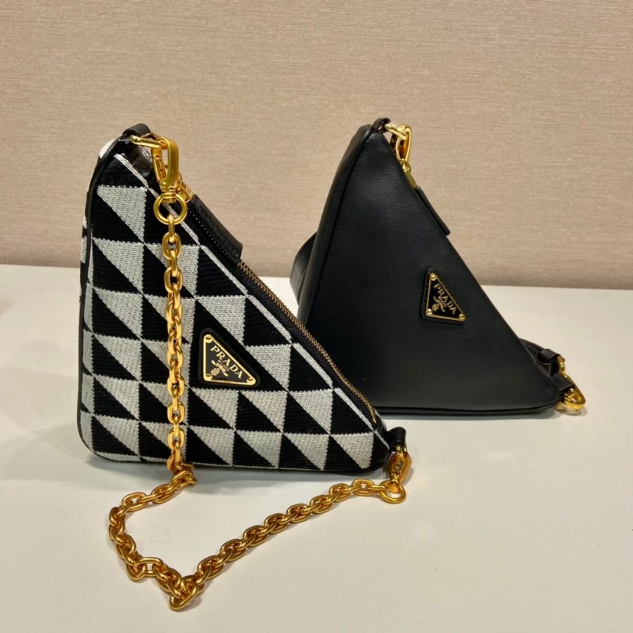 c6849829b3ce3de4d0f6594e79941e77_1739947449_4564.jpg c6849829b3ce3de4d0f6594e79941e77_1739947449_4564.jpg