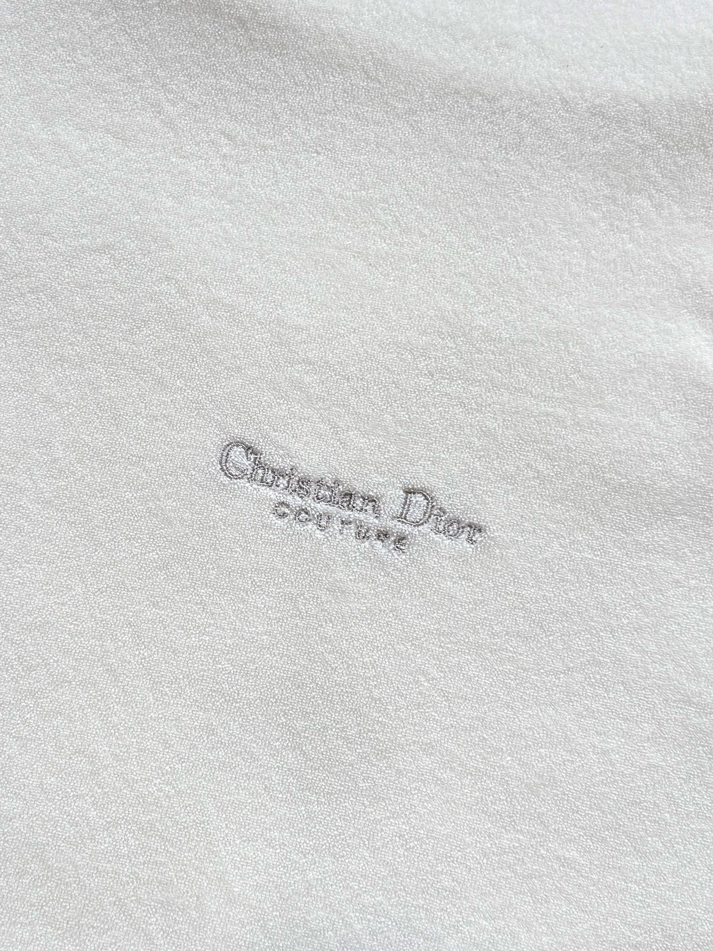 ac01a3c1f354b95f1ed89cf024899f6e_1752647377_0847.jpg ac01a3c1f354b95f1ed89cf024899f6e_1752647377_0847.jpg