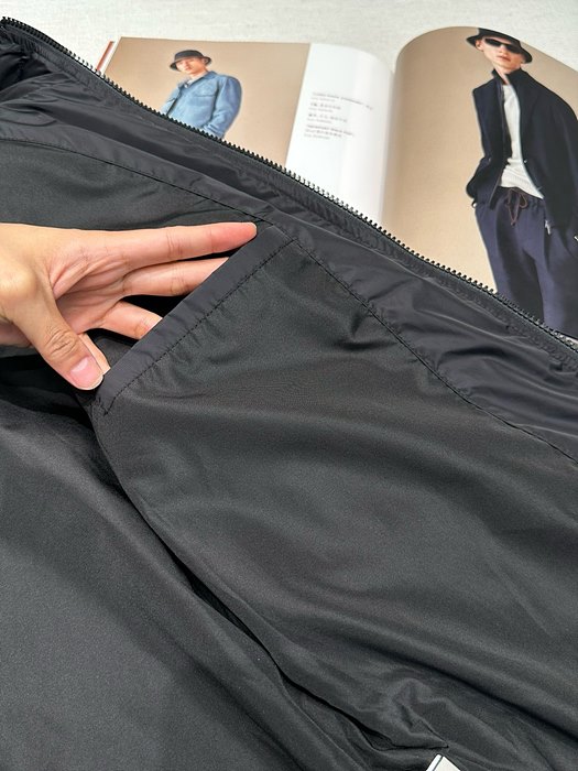 e98d352ab91d7a279aafafe2a0acb52e_1763945260_153.jpg e98d352ab91d7a279aafafe2a0acb52e_1763945260_153.jpg