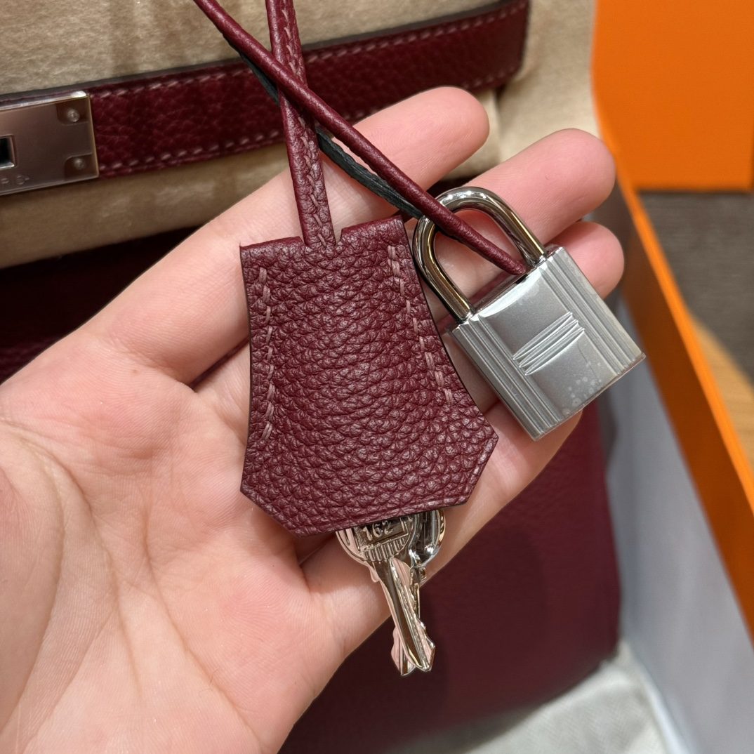 1a8702a49c466c2088f1b707a304816c_1772500474_7614.jpg 1a8702a49c466c2088f1b707a304816c_1772500474_7614.jpg