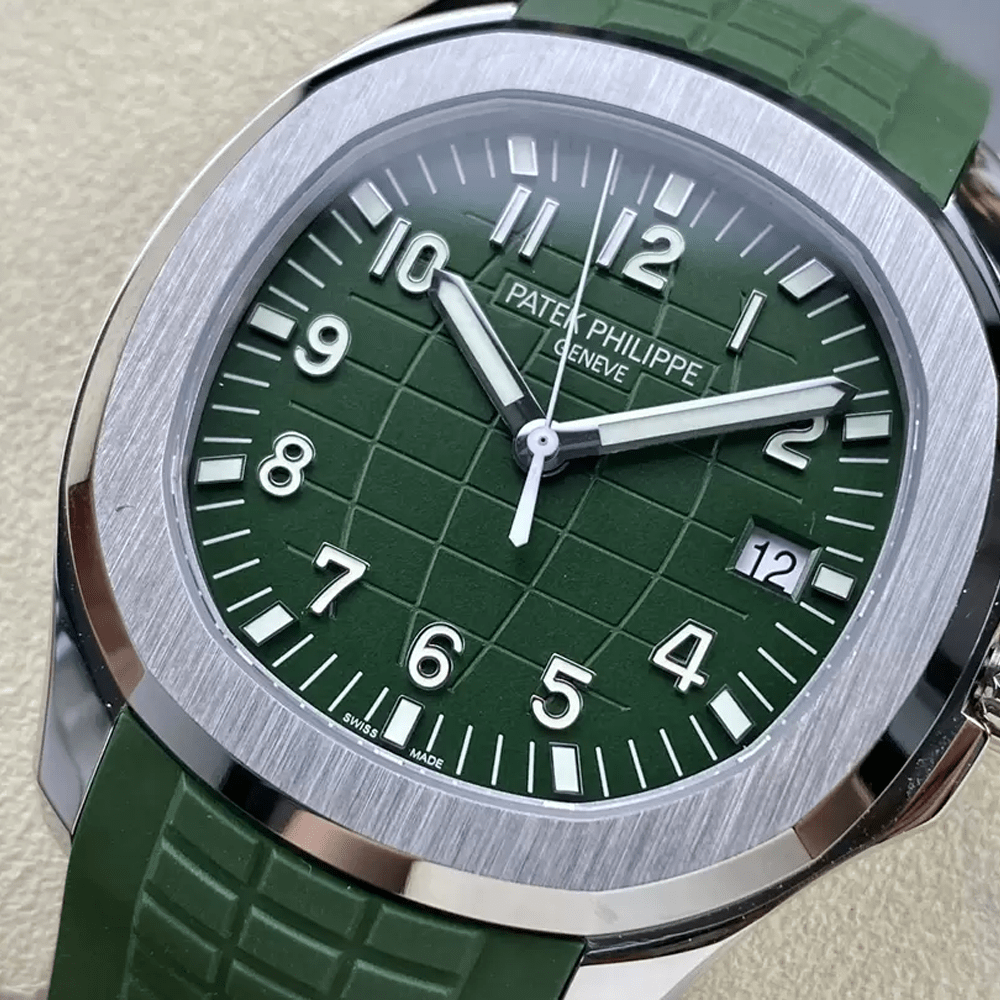 파텍필립 아쿠아넛 그린 다이얼 SS 러버밴드 42mm 5168G