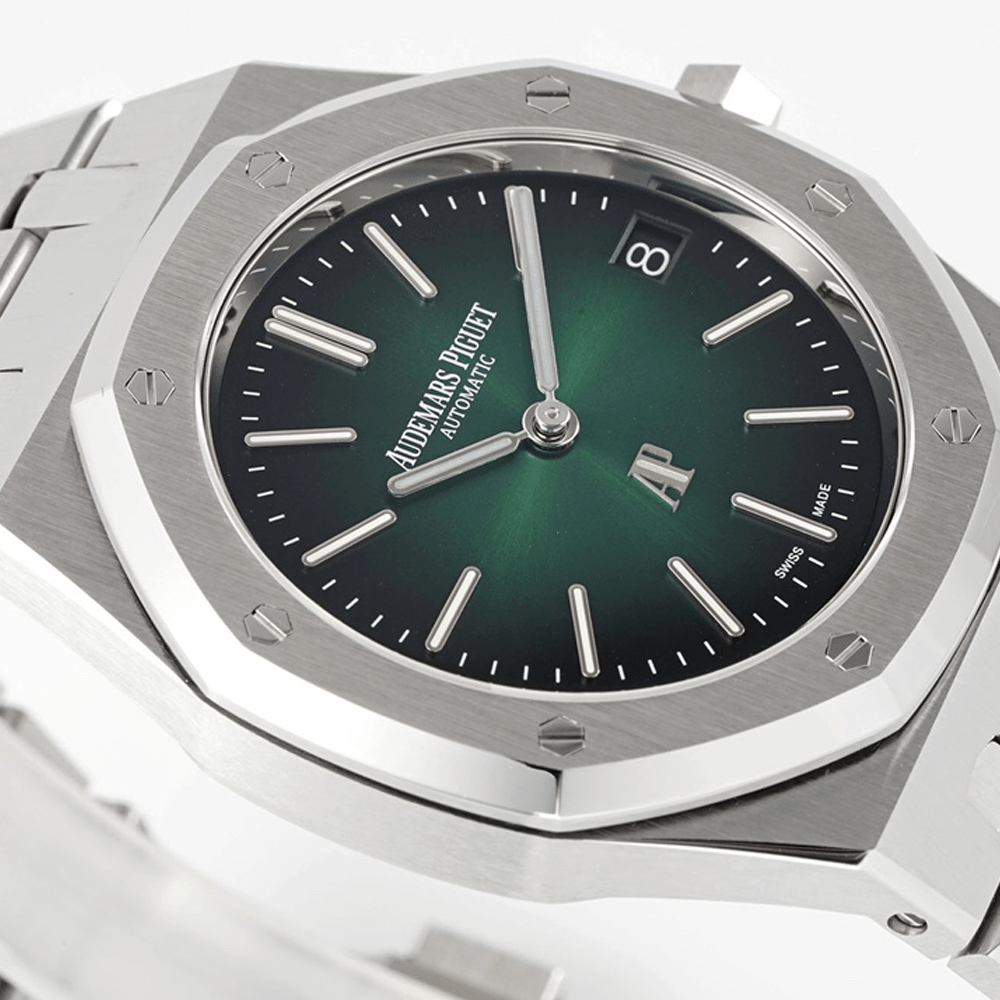 오데마피게 로얄오크 점보 엑스트라씬 그린 다이얼 SS 브레이슬릿 39mm (50주년 기념) 16202