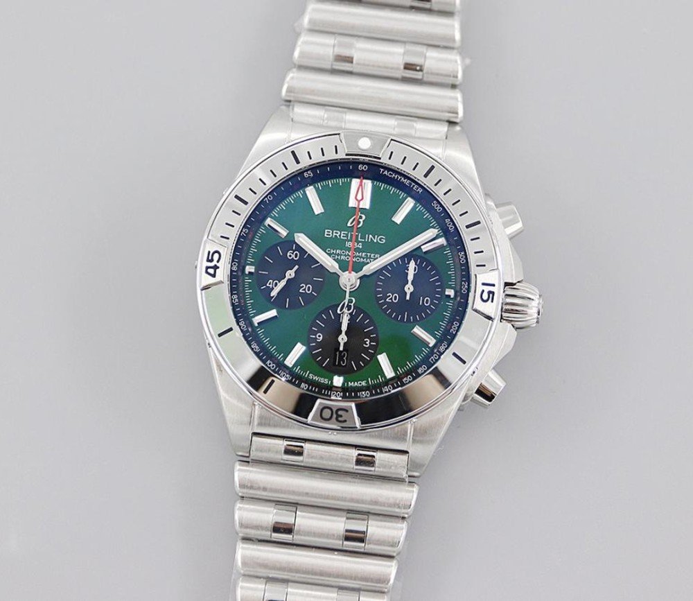 브라이틀링 크로노그래프 크로노맷 그린 다이얼 스틸 SS 브레이슬릿 42mm AB01343A1L1A1
