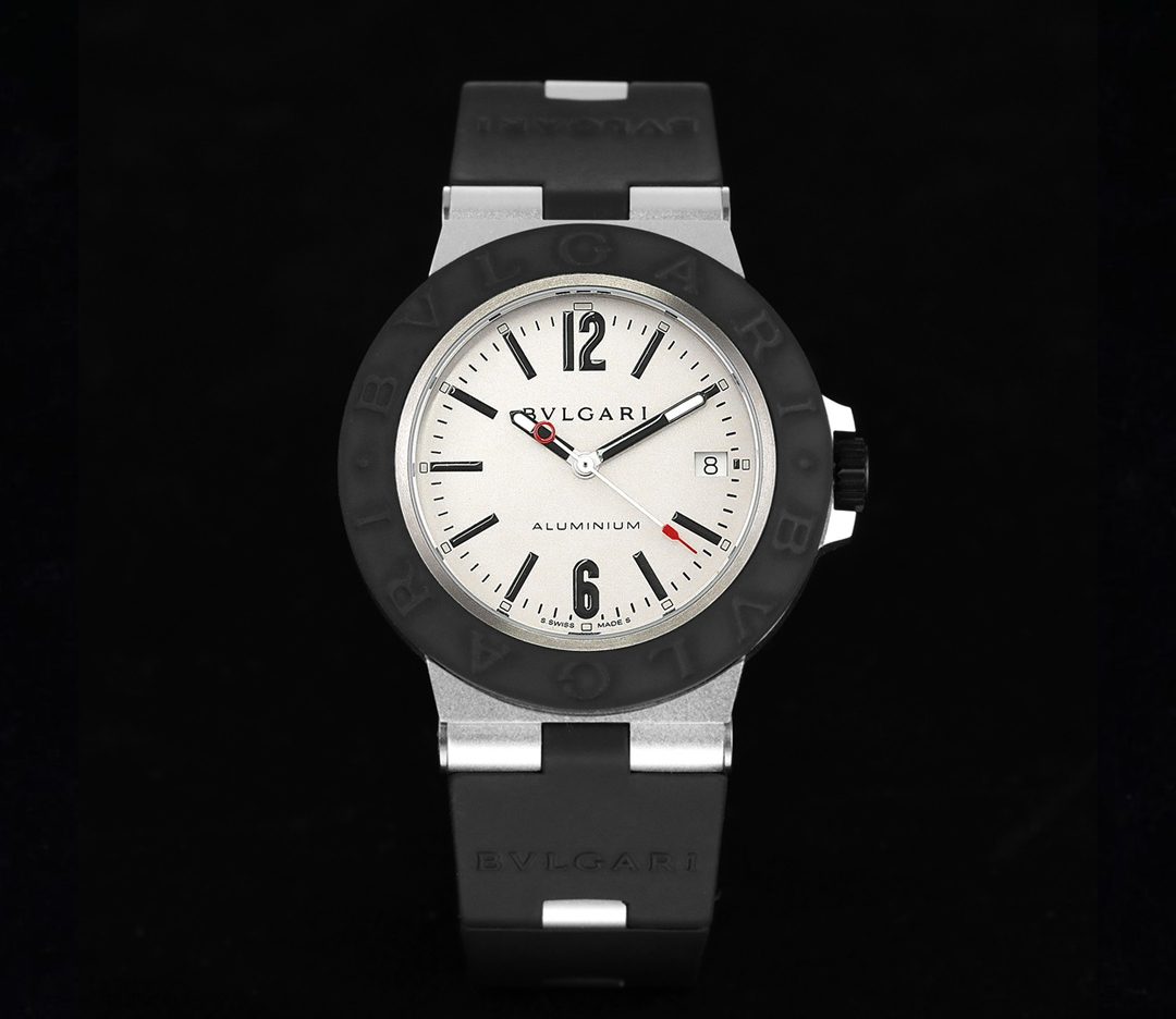 불가리 화이트 다이얼 알루미늄 워치 40mm 103382