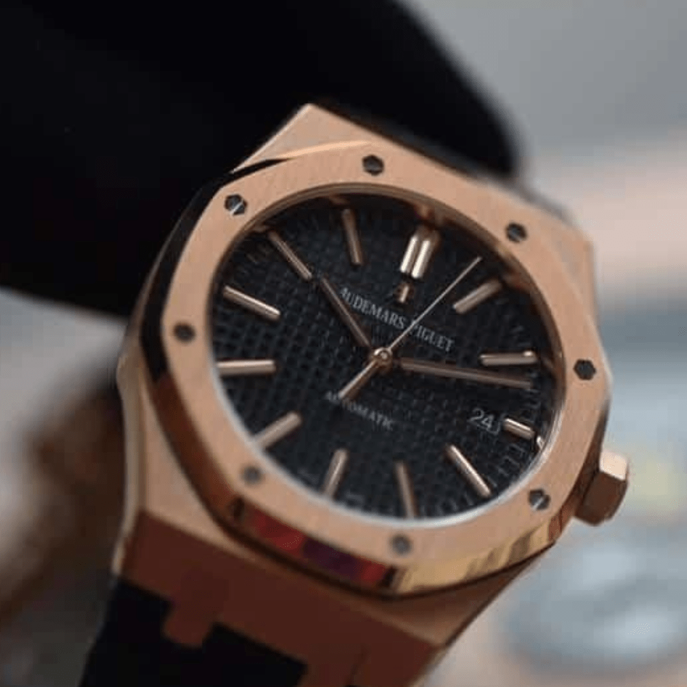 오데마피게 로얄오크 블랙 다이얼 로즈골드 가죽 스트랩 41mm 15400OR