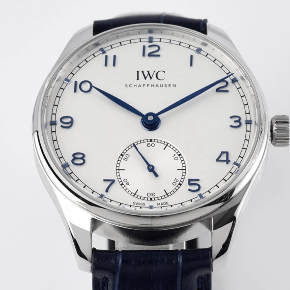 IWC 포르투기저 화이트골드 화이트/블루 다이얼 레더 스트랩 40mm IW358304