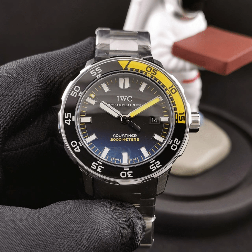 IWC 아쿠아타이머 스틸 블랙 다이얼 SS 브레이슬릿 44mm IW356808