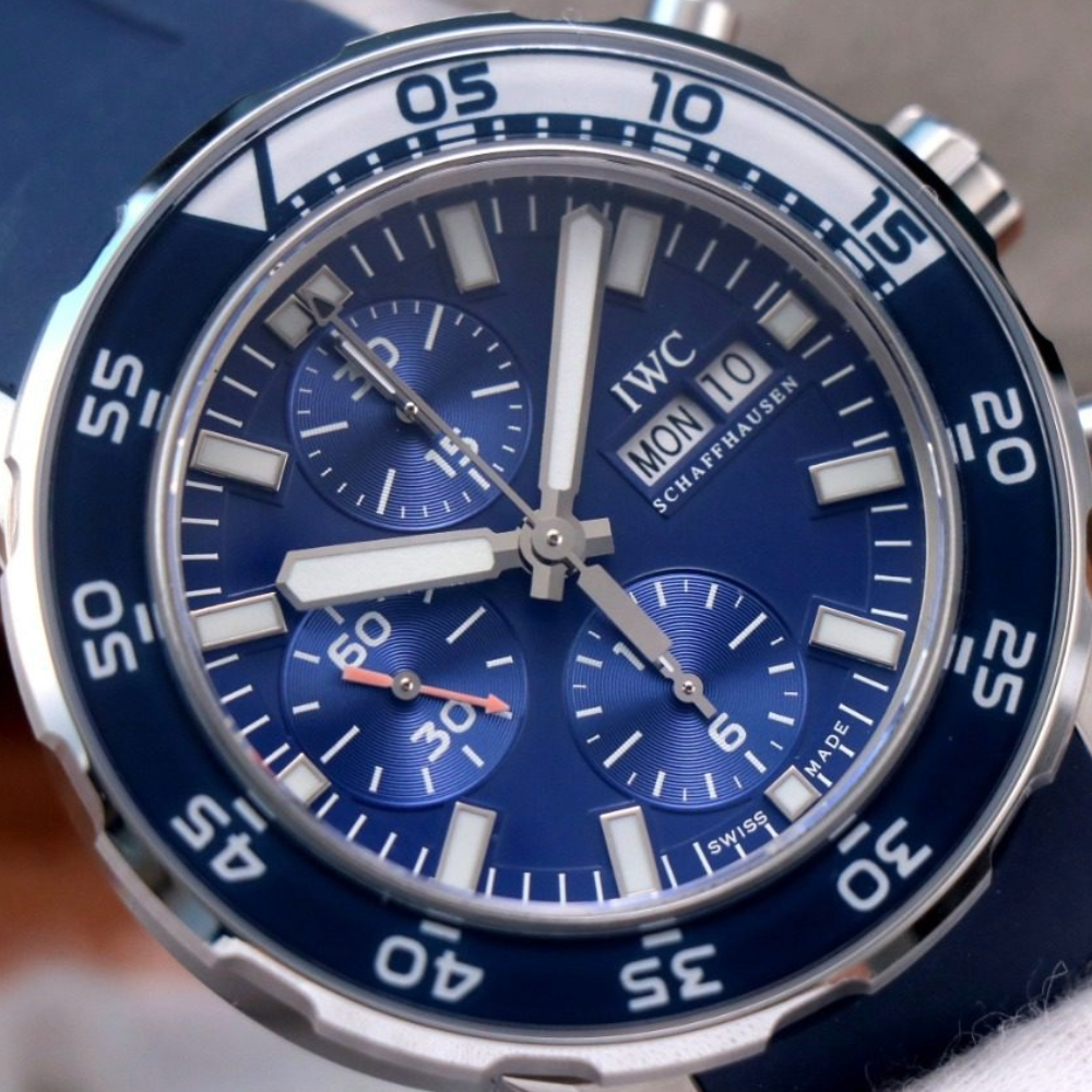 IWC 아쿠아타이머 마린 크로노그래프 블루 다이얼 44mm 러버 스트랩 IW376711