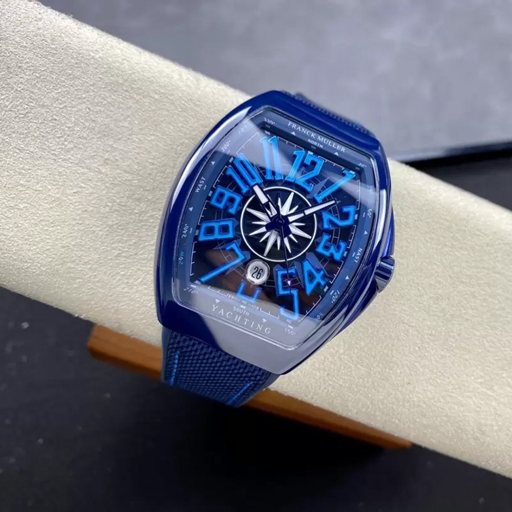 프랭크 뮬러 뱅가드 블루 세라믹 블루 다이얼 한정판 45mm V45