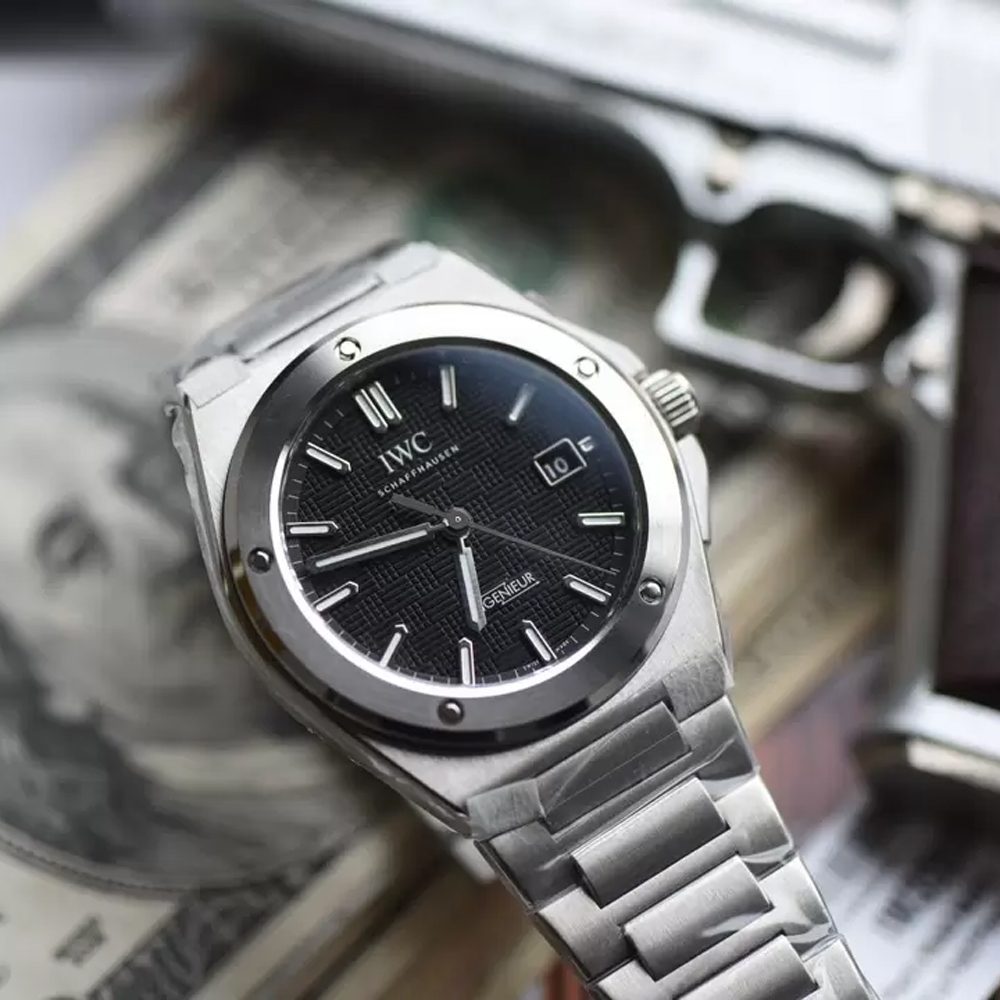 IWC 인제니어 시리즈 검판 SS 브레이슬릿 40mm IW328901