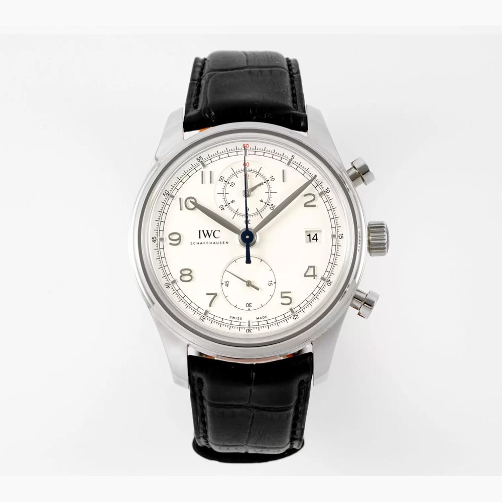IWC 포르투기저 다빈치 크로노그래프 클래식 화이트 다이얼 레더 스트랩 44mm IW390302