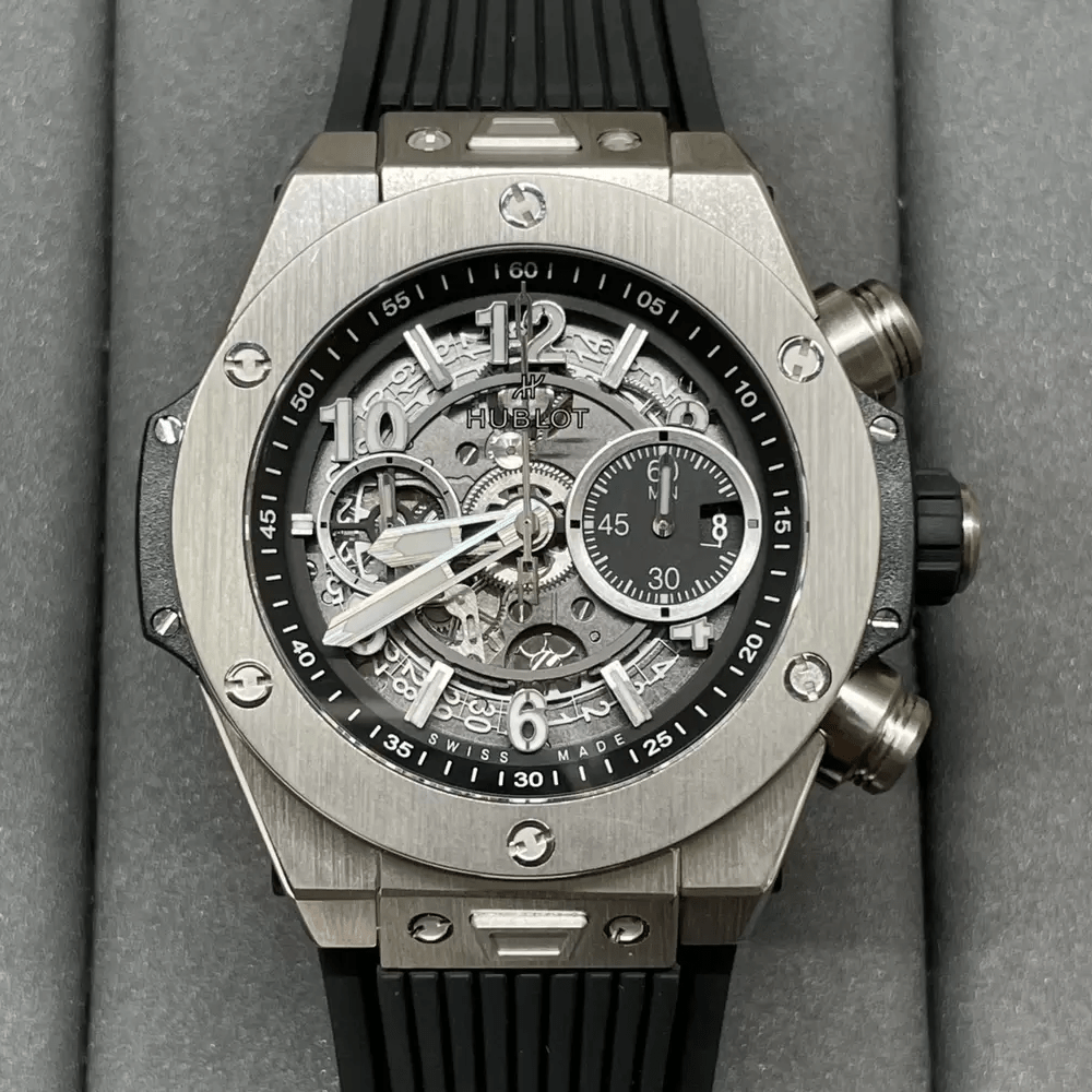 위블로 빅뱅 크로노그래프 블랙 티타늄 베젤 44mm 421.NX.1170.RX