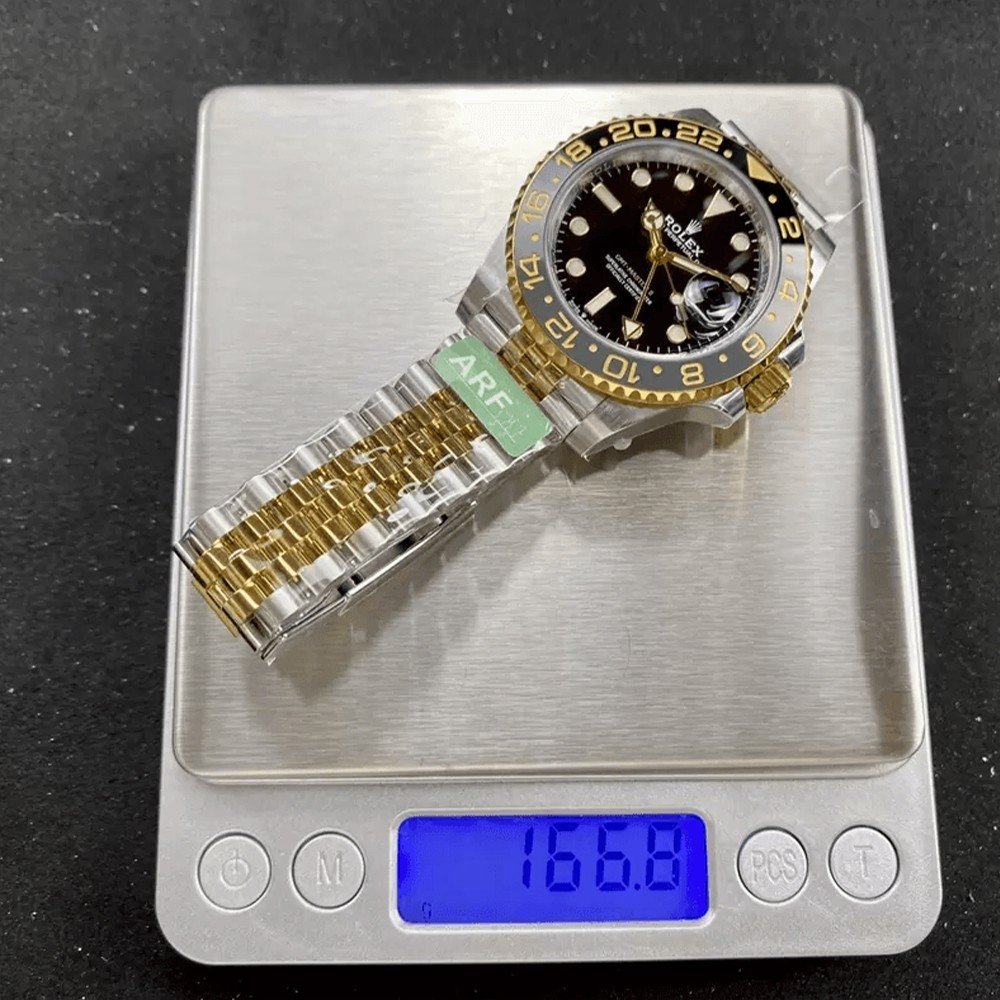 롤렉스 GMT 마스터2 검판 YG 콤비 호랑이 쥬빌레 브레이슬릿 40mm 126713 GRNR