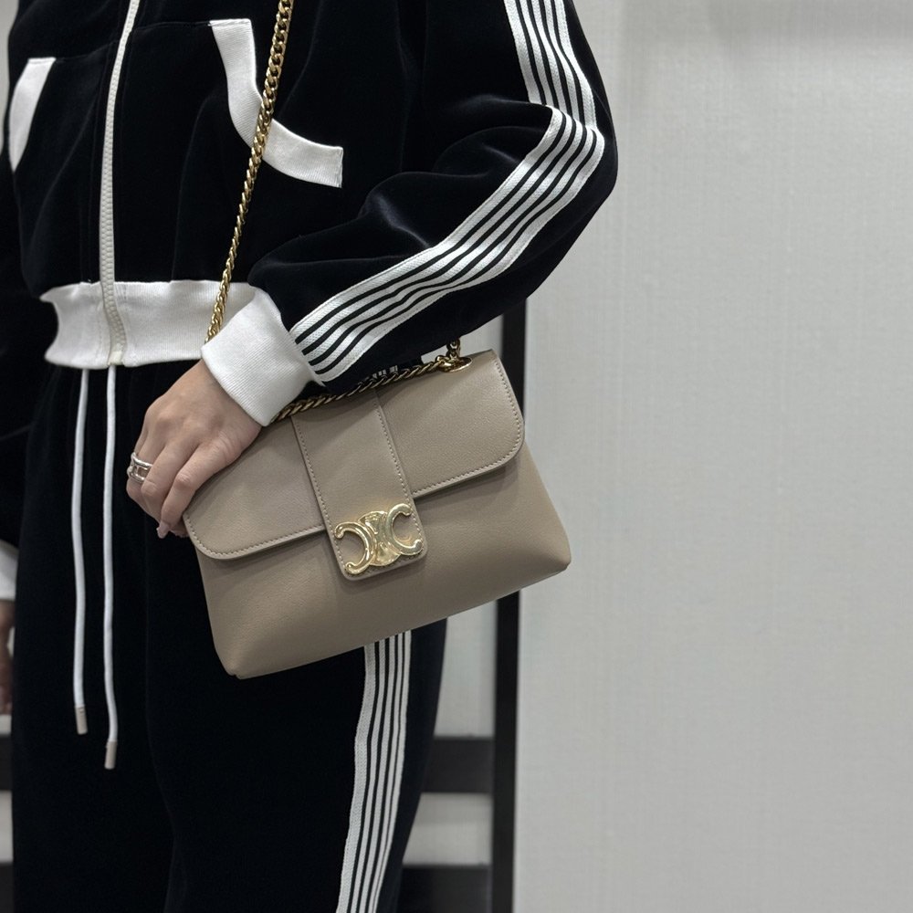 셀린느 틴 빅투아르백 금장 블랙 숄더 베이지