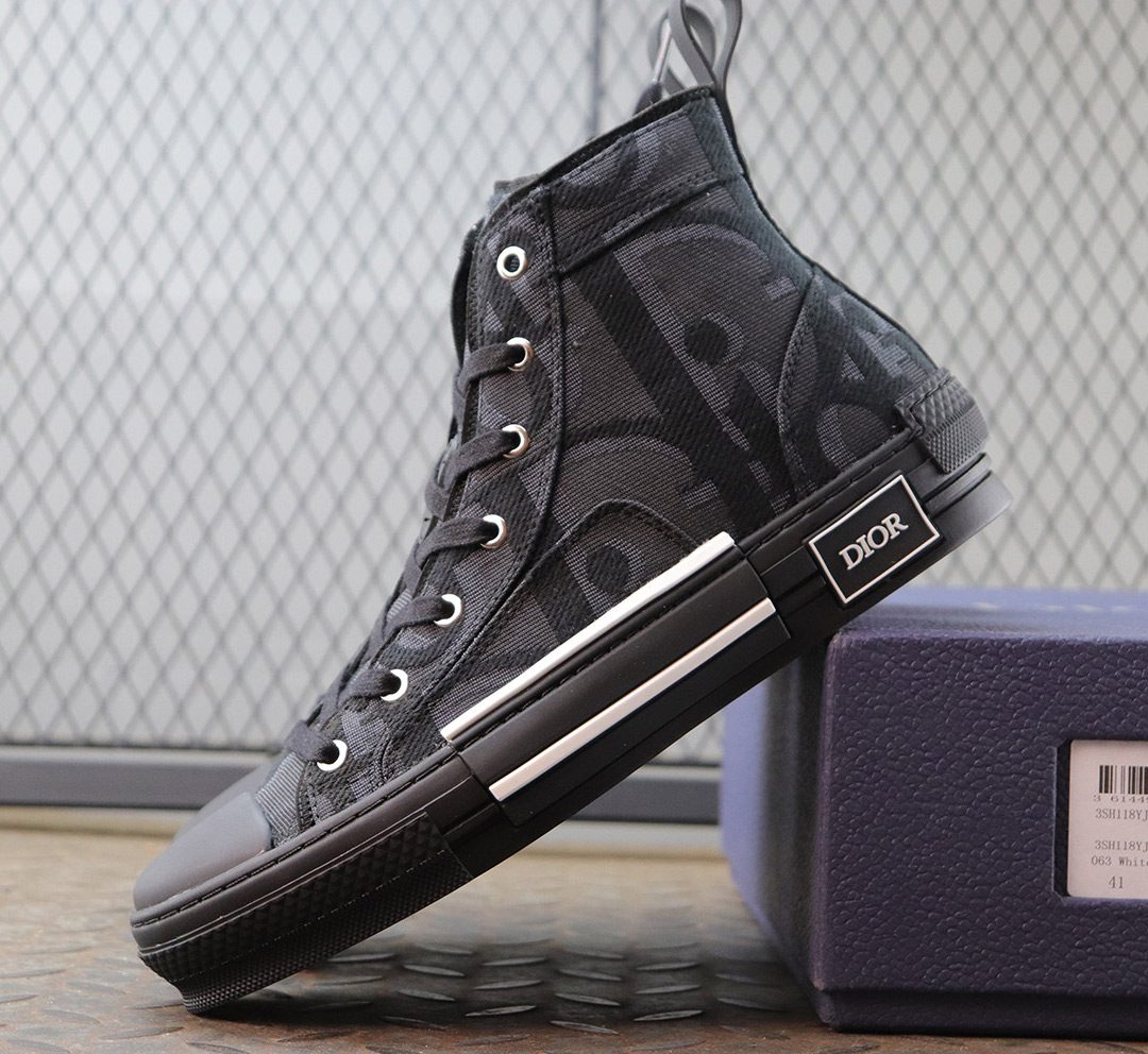 디올 오블리크 하이탑 블랙 여성 B23 스니커즈