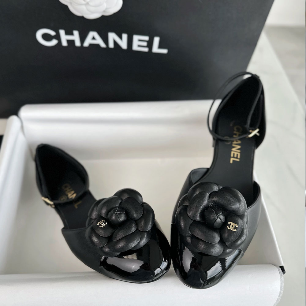 샤넬 24P 까멜리아 메리제인 플랫 슈즈 블랙