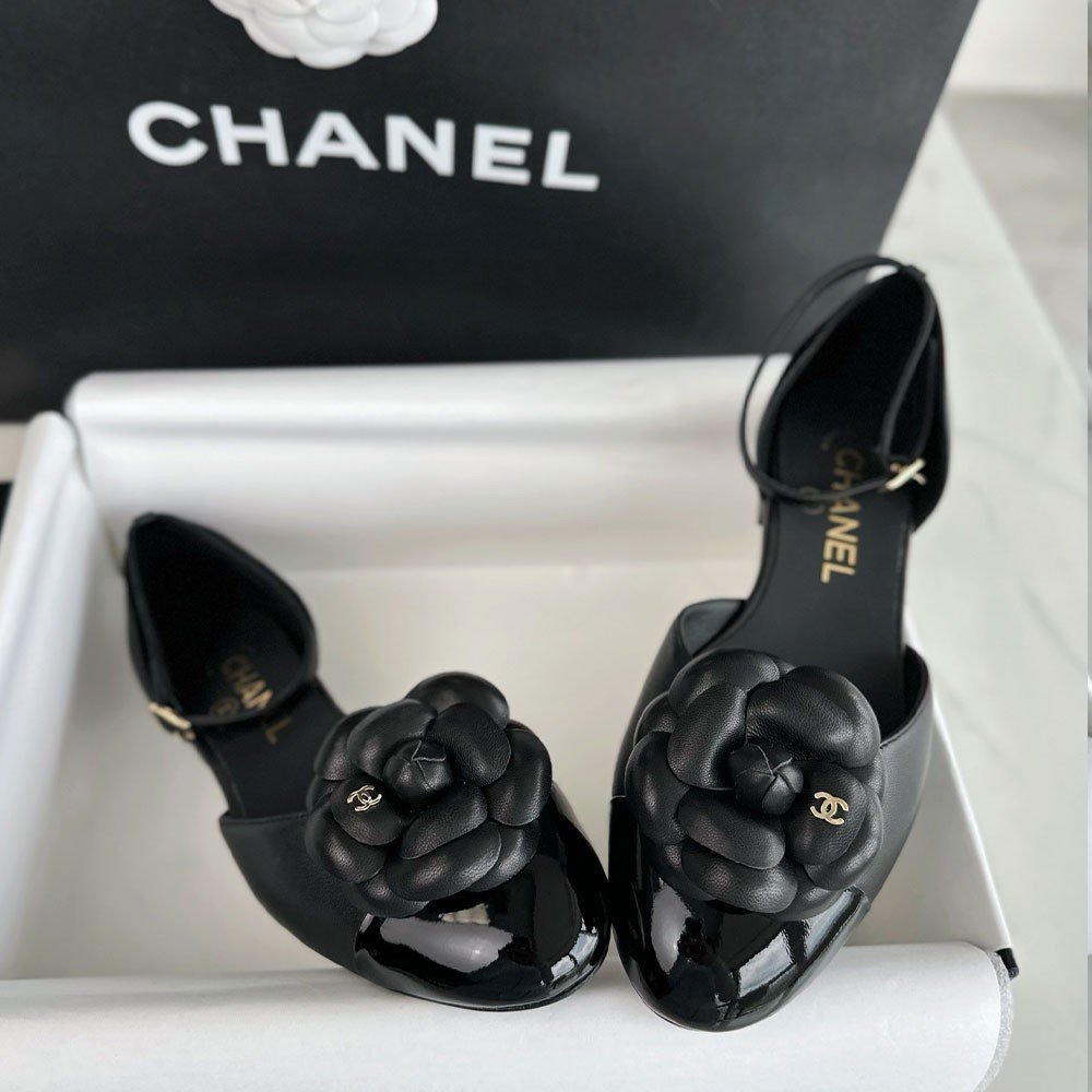 샤넬 24P 까멜리아 메리제인 플랫 슈즈 블랙