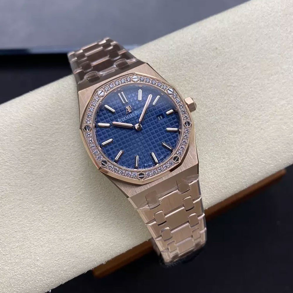 오데마피게 레이디 로얄오크 블루 다이얼 다이아베젤 로즈골드 금통 33mm 여성용 67651
