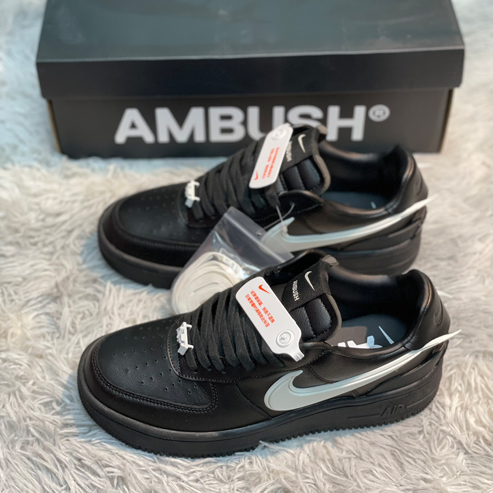 나이키 x 앰부쉬 에어포스 1 로우 SP 블랙