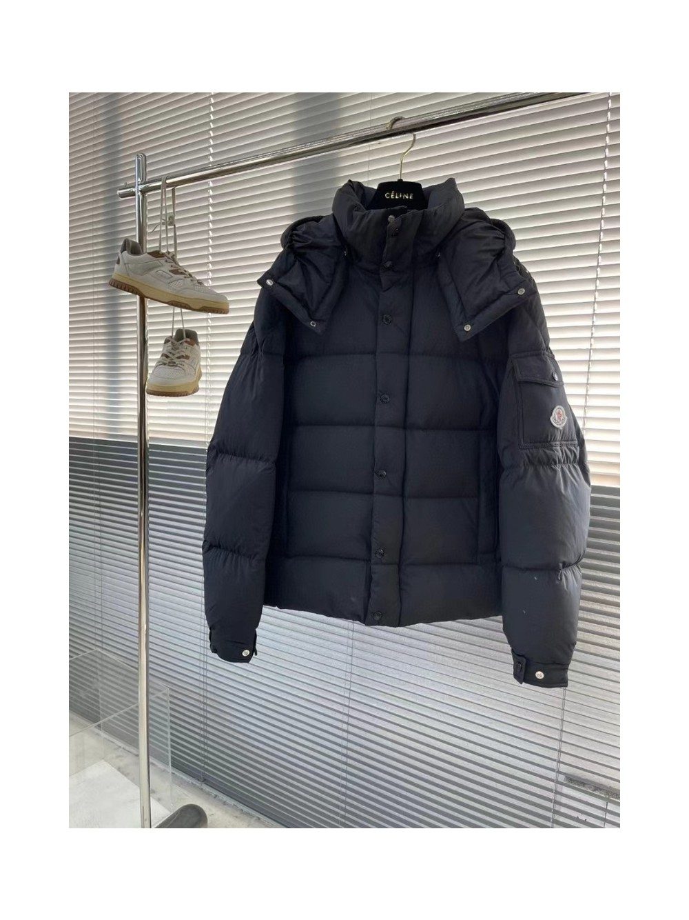 몽클레어 베제르 패딩 자켓 블랙 (남성용)